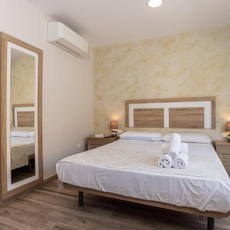 Apartamentos Lola Beach - Apartamento con balcón - 21