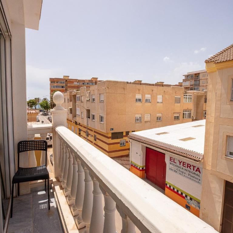 Apartamentos Lola Beach - Apartamento con balcón - 7