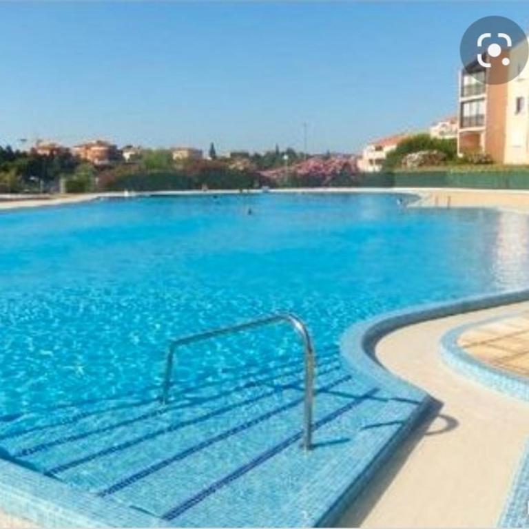 T2 climatisé au LAGON BLEU classé 2 étoiles, garage box ferme, tennis, piscine de 1200 m2 - Appartement 1 Chambre - 1