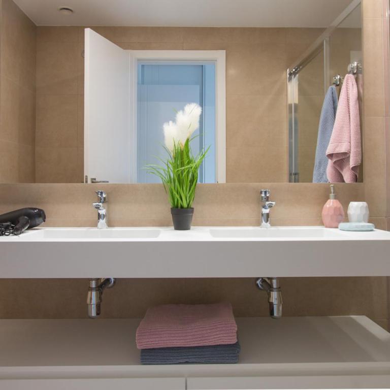 Waves apartment - relax in Costa Blanca - Two-Bedroom Apartment - 3