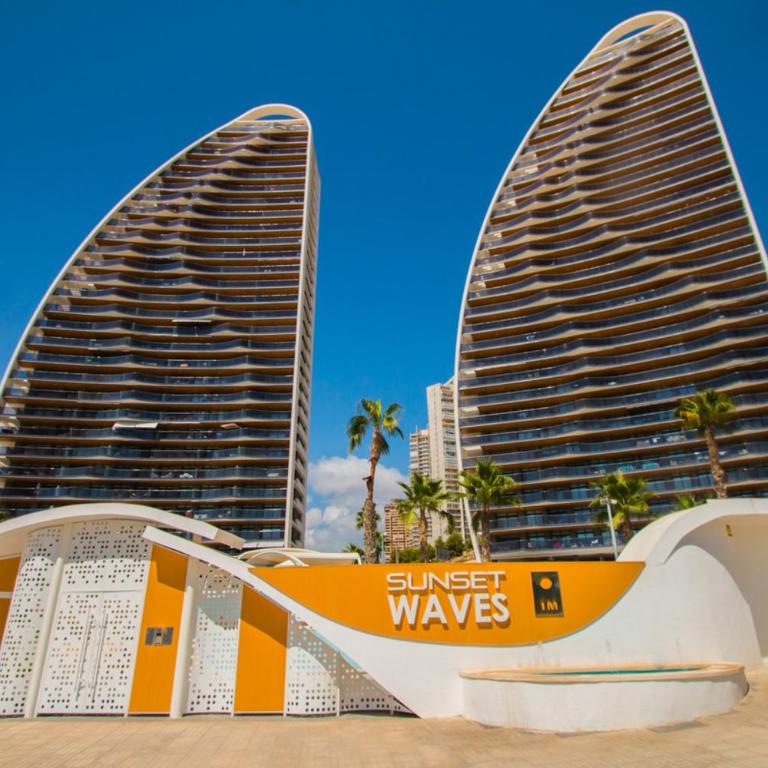 Waves apartment - relax in Costa Blanca - Two-Bedroom Apartment - 1