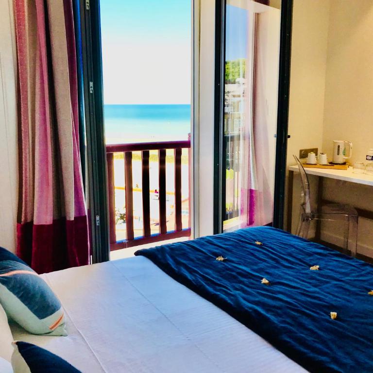 Hôtel Outre-Mer - Villa Le Couchant - Chambre Double Supérieure avec Vue sur la Mer - 1