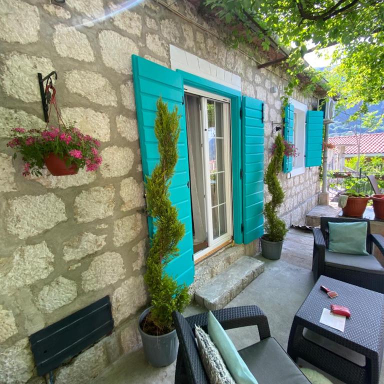 A 100 Years Old Rustic Mediterranean stone house with large terrace - Two-Bedroom Apartment - 46
