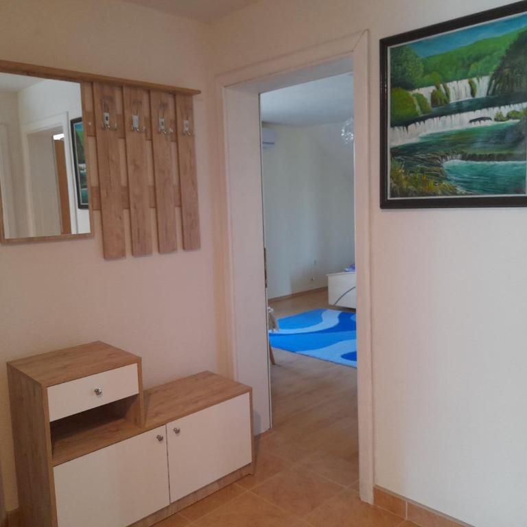 River Bank Apartments & Castle view - Deluxe Apartment - 11