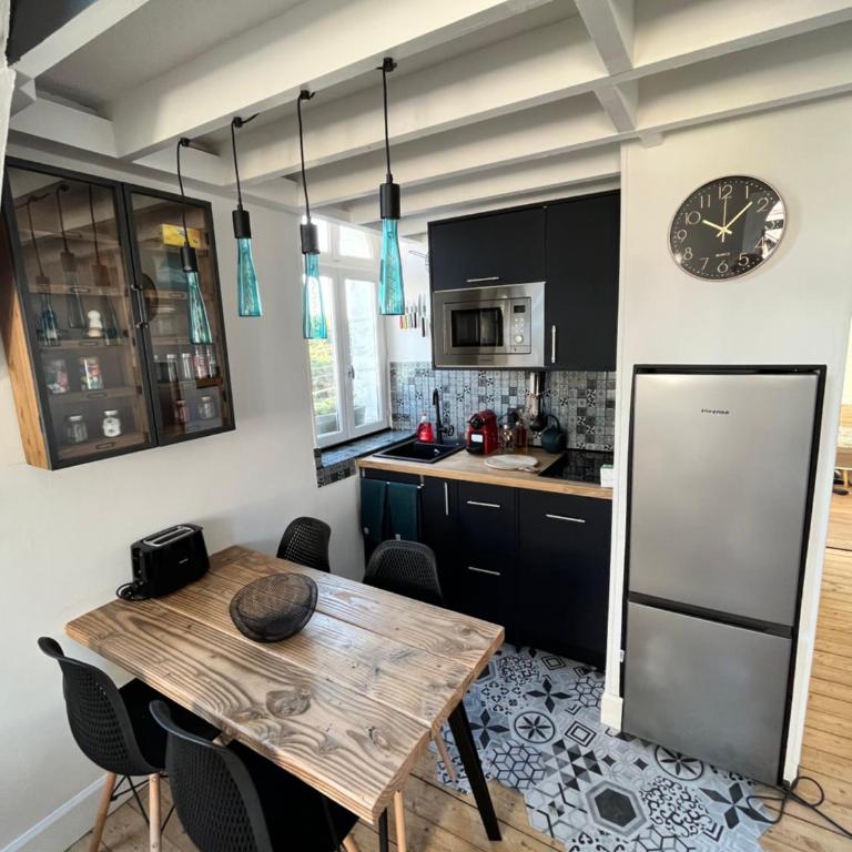DUPLEX HYPER CENTRE - 4 pers - REFAIT A NEUF - Appartement 2 Chambres - 10