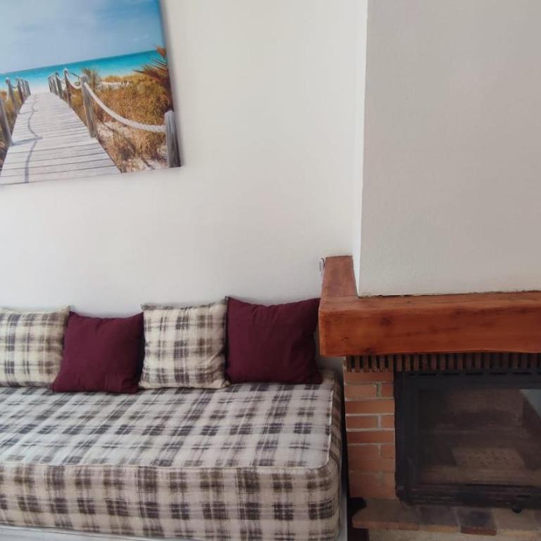 Villaparadisi - Three-Bedroom House - 20