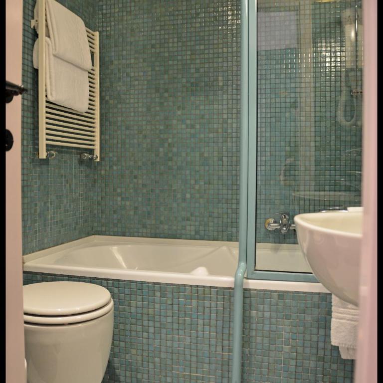 Lilium Boutique Hotel - Superior Double Room - 4