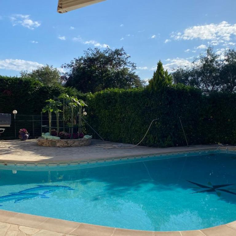 2 pièces dans villa avec piscine & parking -Cannes à 10 mns - Apartamento de 1 dormitorio - 22