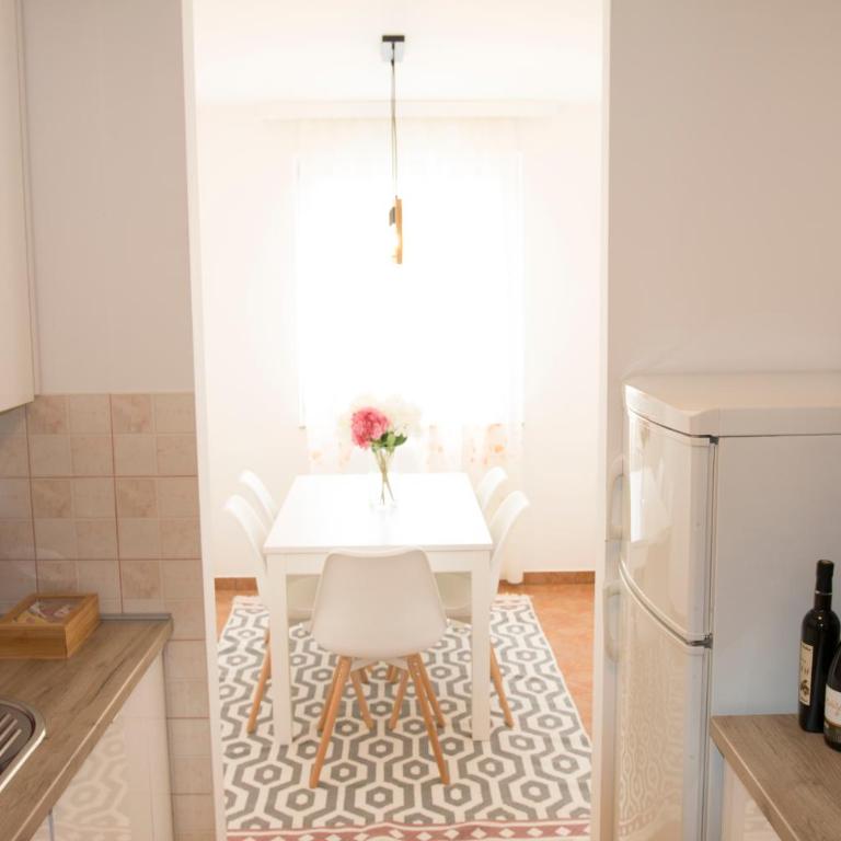 Memories apartment - Two-Bedroom Apartment - 24