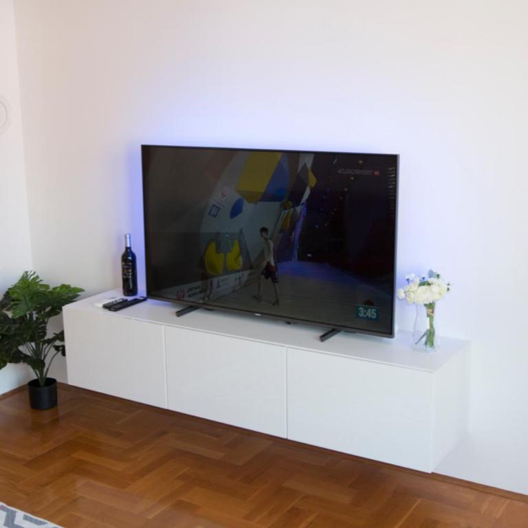 Memories apartment - Two-Bedroom Apartment - 14