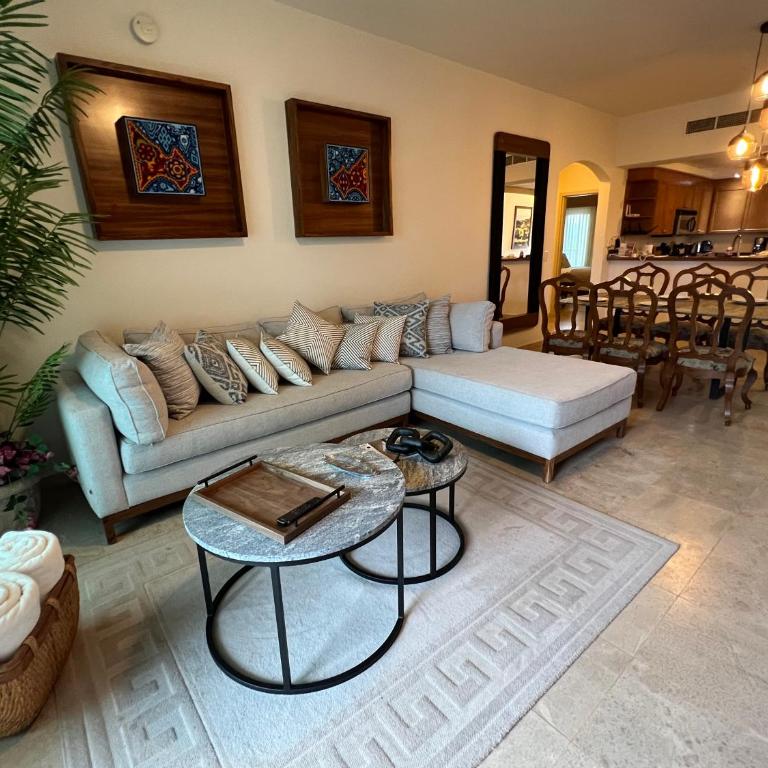 Beachfront 2 bedroom Condo in Playa Royale Resort, Nuevo Vallarta - Apartamento de 2 dormitorios - 31