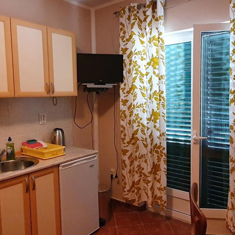 LAV Apartments - One-Bedroom Apartment with Terrace and Sea View - 14