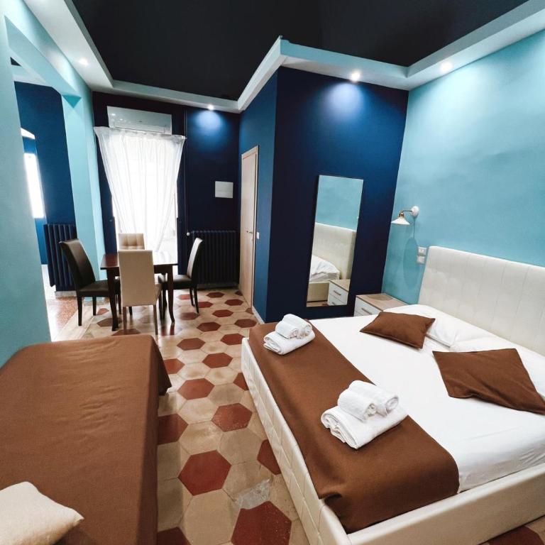 DEAS B&B - Camera Familiare - 17