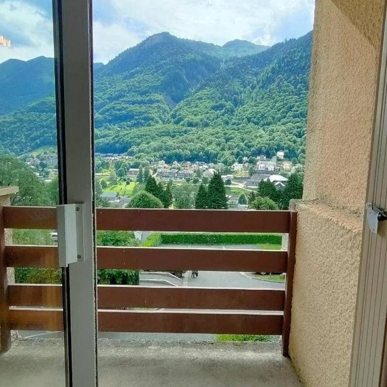 Appartement T1bis à Cauterets avec parking pour 4 personnes - FR-1-234-242 - Studio - 7