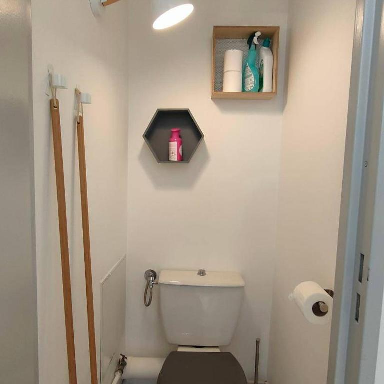 Appartement T1bis à Cauterets avec parking pour 4 personnes - FR-1-234-242 - Studio - 8