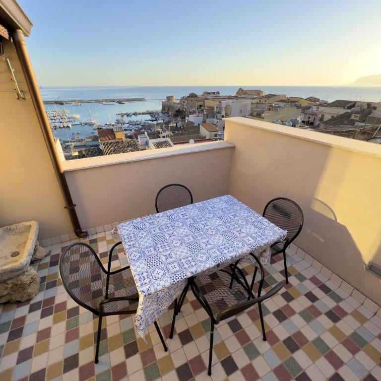 Sicilia Ovest - Sea View Terrace Antiche Scale - Apartment with Terrace - 1
