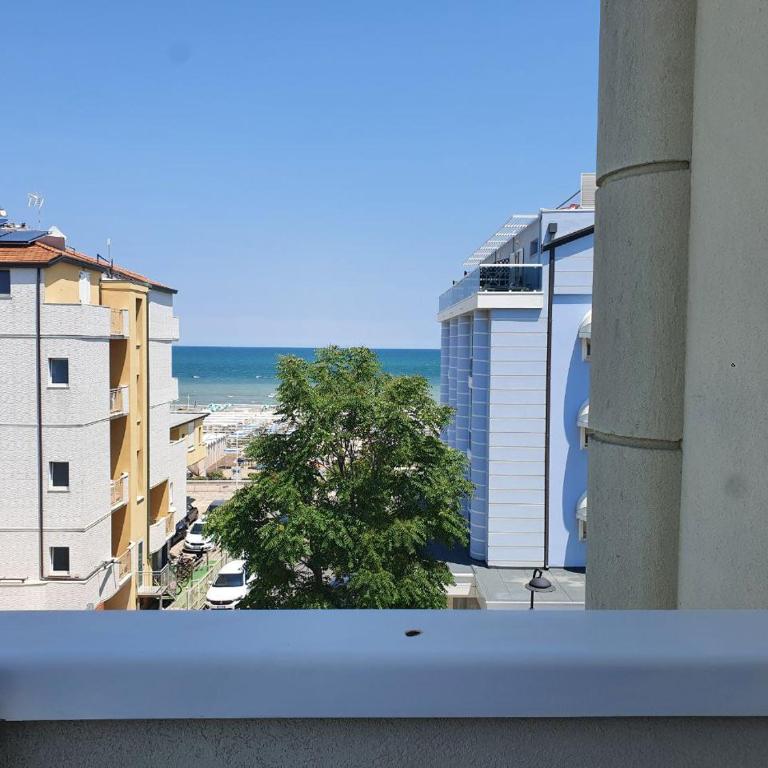 Hotel Moresco Riccione - Piscina Beach Village - Comfort Double Room - 13