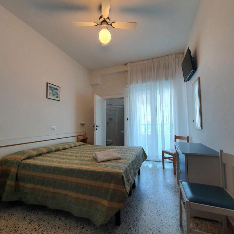 Hotel Moresco Riccione - Piscina Beach Village - Comfort Double Room - 9