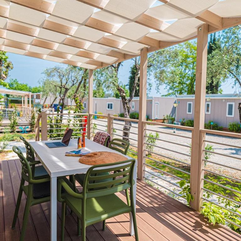 Village & Glamping Riva Blu - Großes Mobilheim (Haustiere erlaubt) - 4