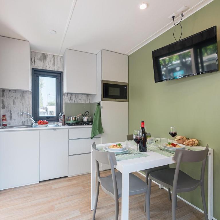 Village & Glamping Riva Blu - Mobilheim (Haustiere erlaubt) - 8