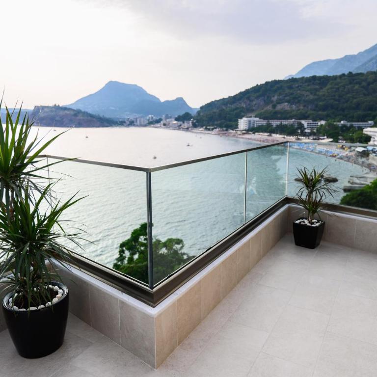 G Star Hotel - Penthaus Apartman - 11