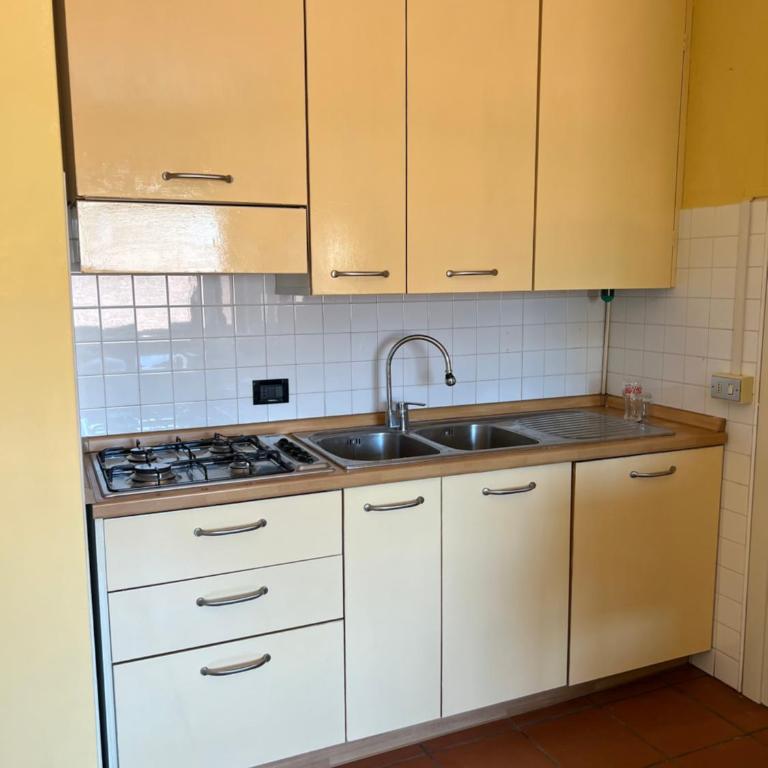 Casa Gellera Via Nottolini 119 - Appartamento con 1 Camera da Letto - 4