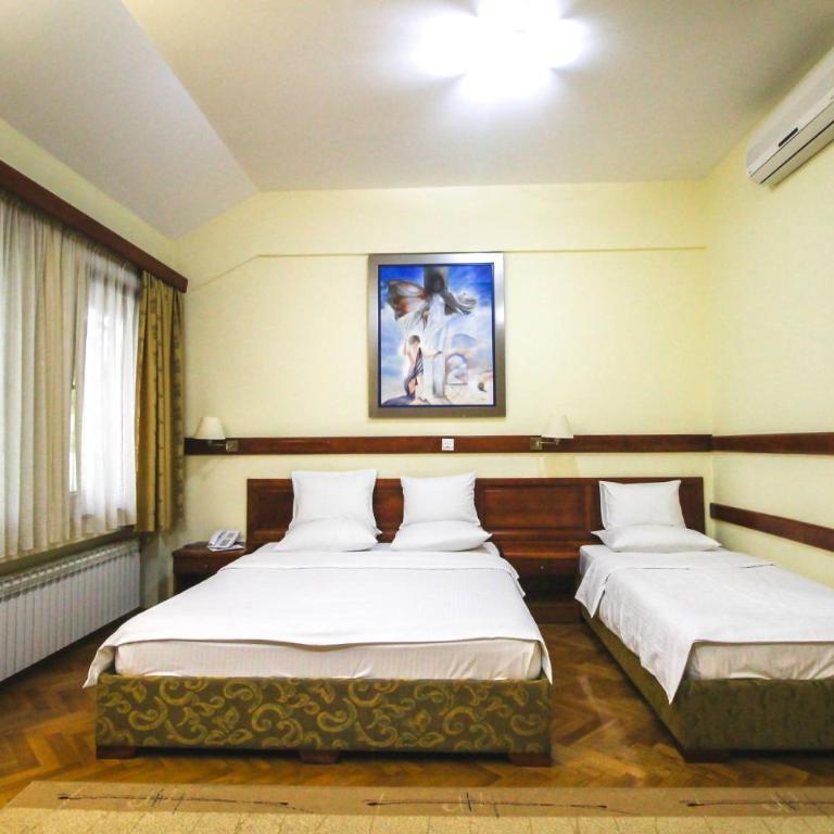 Hotel Vila Vrbas - One-Bedroom Suite - 4