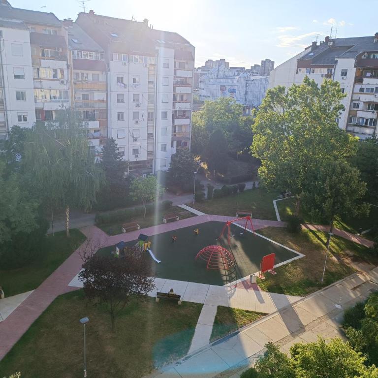 Serbian home, Gandijeva 162 - Apartman sa 2 Spavaće Sobe - 24