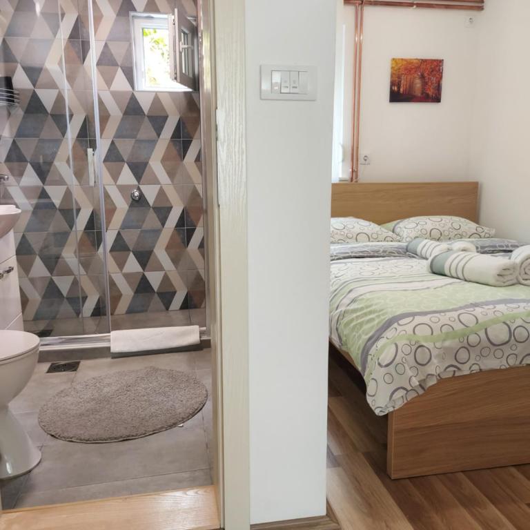 Apartment Holiday - Apartman sa 1 Spavaćom Sobom - 2