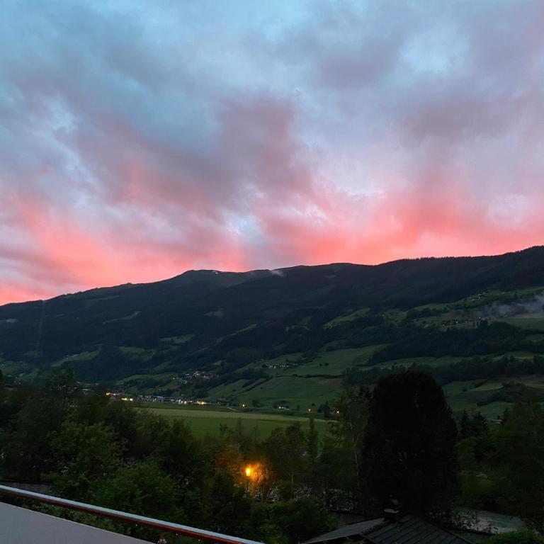 Ferienwohnung Wildkogelblick - Apartment mit 2 Schlafzimmern - 3