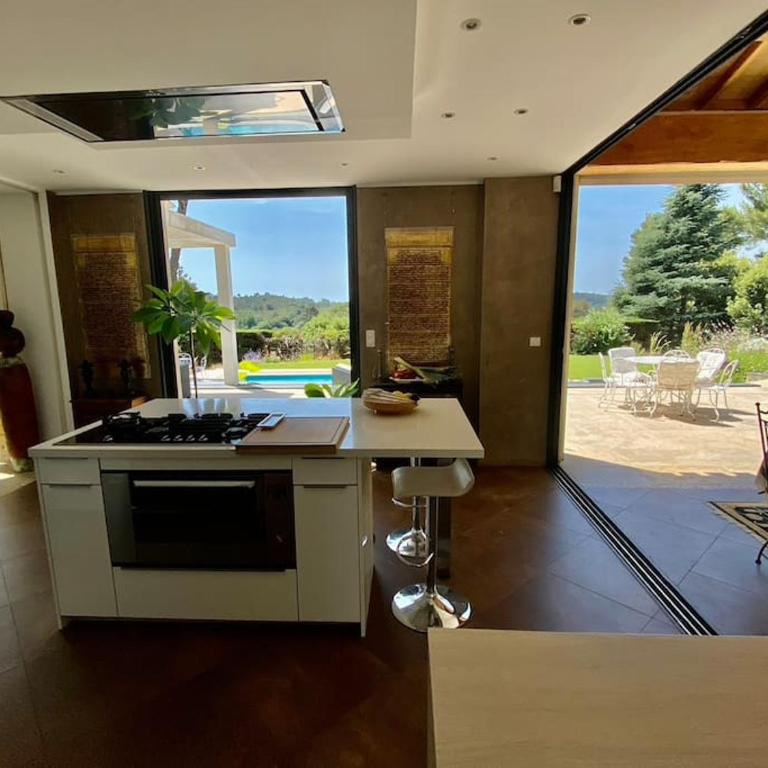 Luxurious villa 4 bedrooms in secluded area, swimming pool - Villa avec Piscine Privée - 11