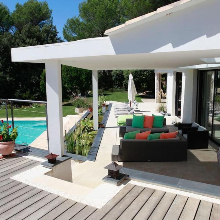 Luxurious villa 4 bedrooms in secluded area, swimming pool - Villa avec Piscine Privée - 4