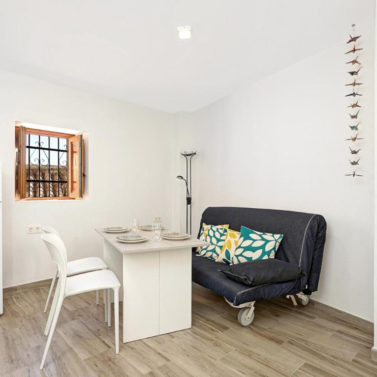 LM Casa ALBAYCIN - Two-Bedroom House - 16