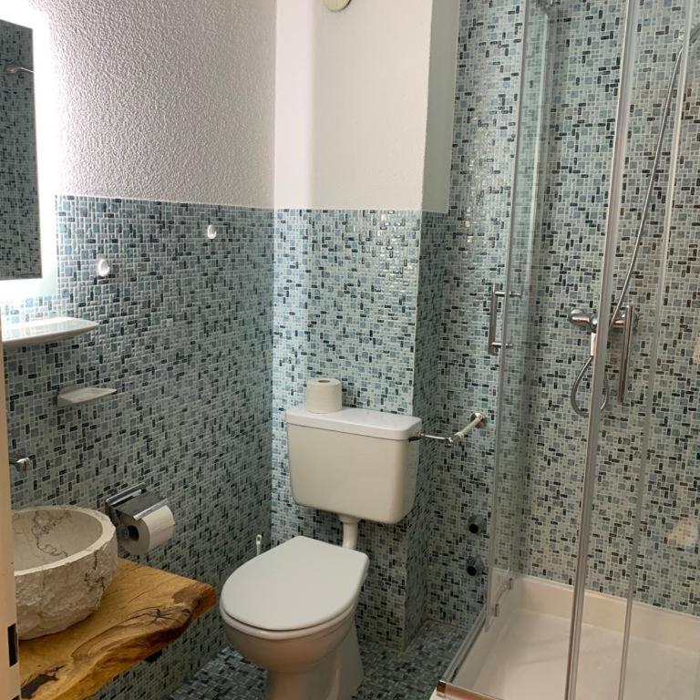 Haus Atlantic Leukerbad - Apartment mit Balkon - 7