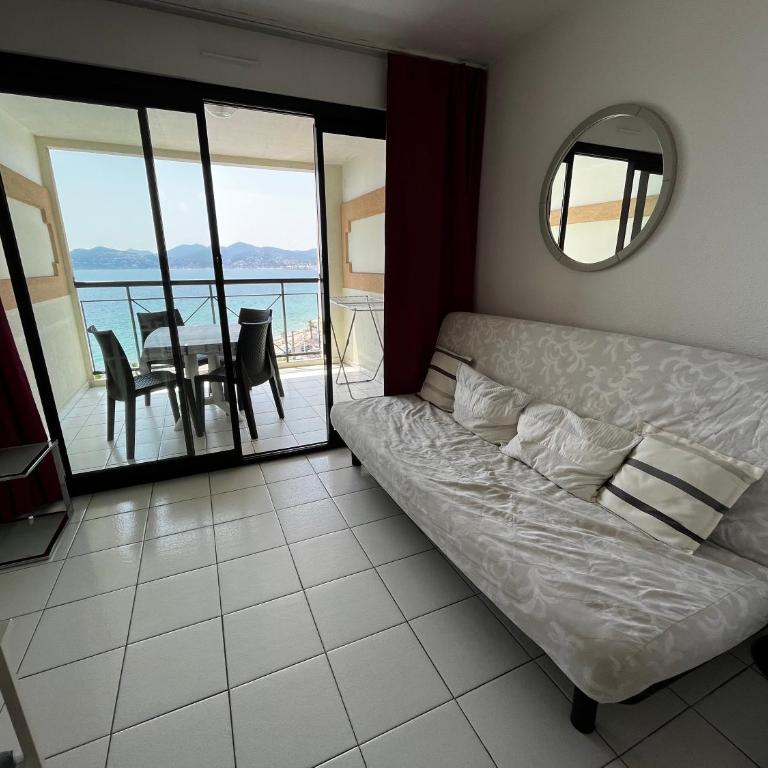 Cannes - view Cap Esterel - Appartement - 3