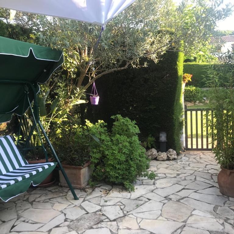 Casita blanca con fibra óptica y piscina cominutaria - Casa de 2 dormitorios - 4