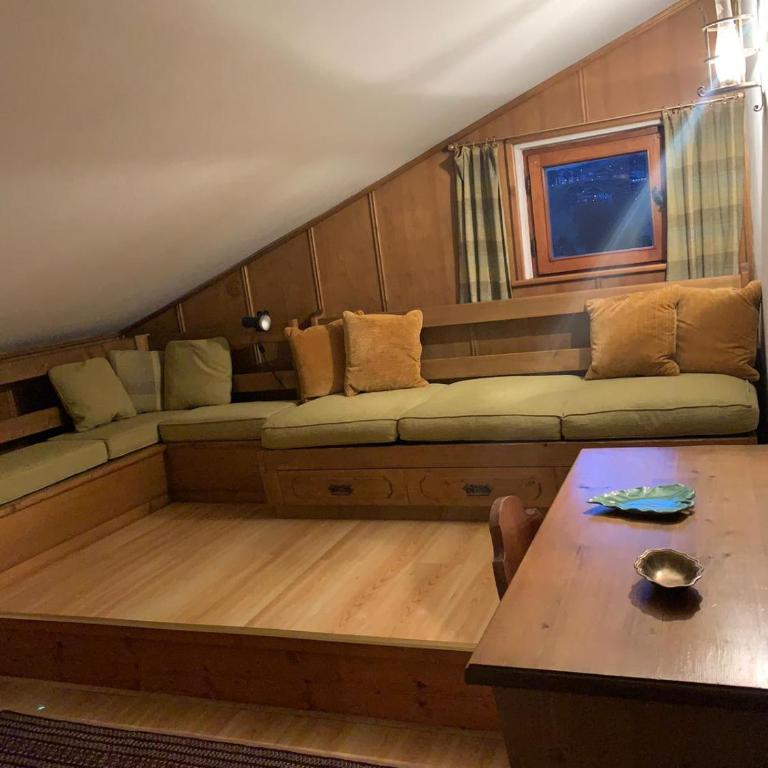 Luxury Panoramic 3BR Apt 2min to Centre 5min to Lifts - Appartamento con 3 Camere da Letto - 28