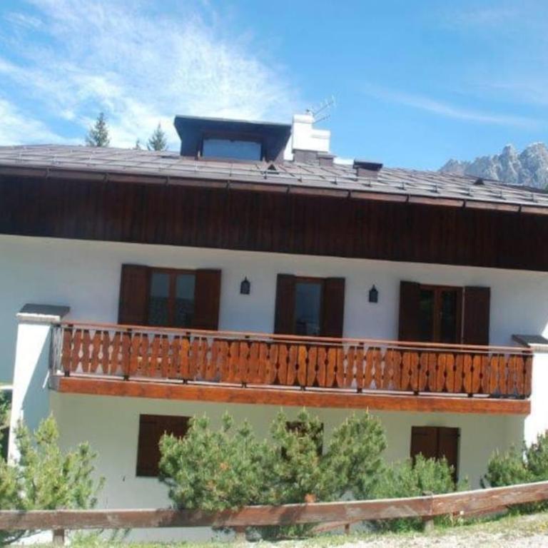 Luxury Panoramic 3BR Apt 2min to Centre 5min to Lifts - Appartamento con 3 Camere da Letto - 10