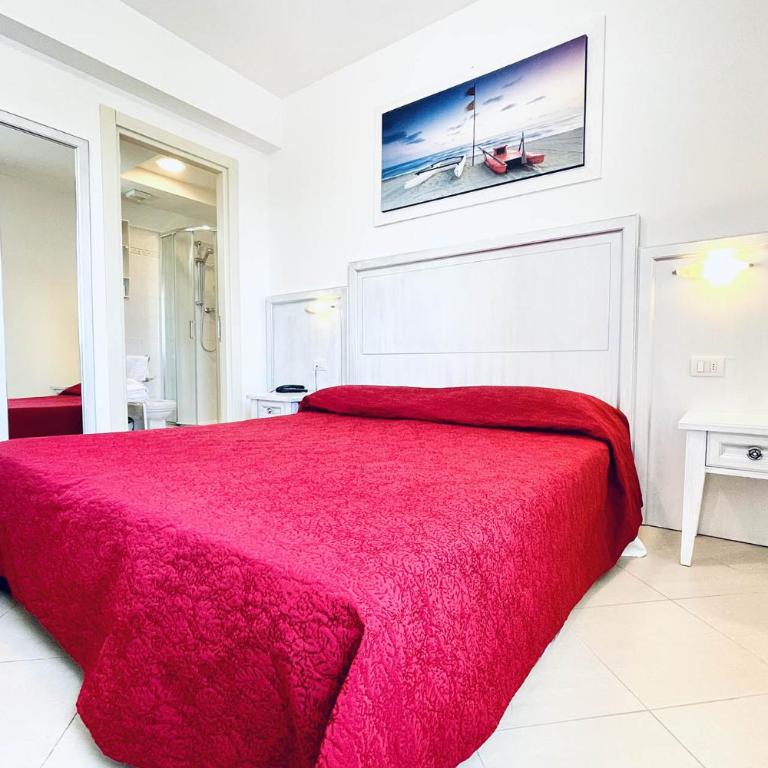 HOTEL PIGALLE - Camera Matrimoniale Standard - 4