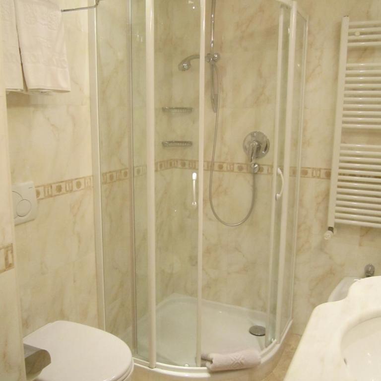Hotel Corona Krone - Camera Comfort Matrimoniale/Doppia con Letti Singoli - 8