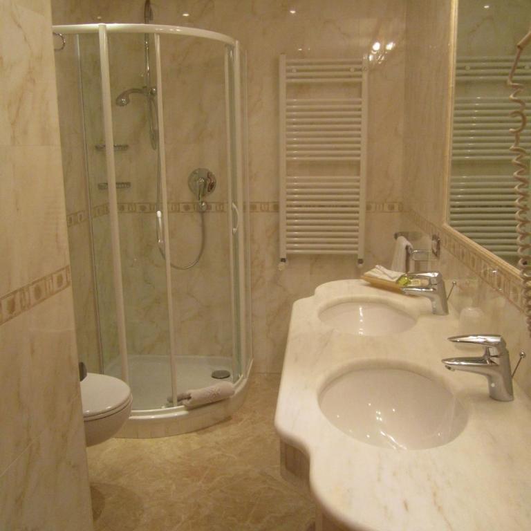 Hotel Corona Krone - Camera Comfort Matrimoniale/Doppia con Letti Singoli - 7
