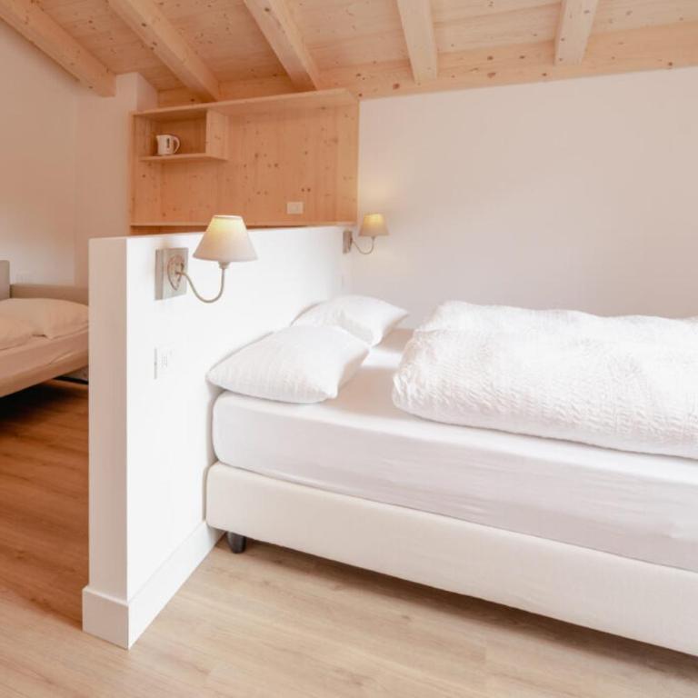 Garnì Aurora Bed and Breakfast - Camera Tripla Comfort - 4