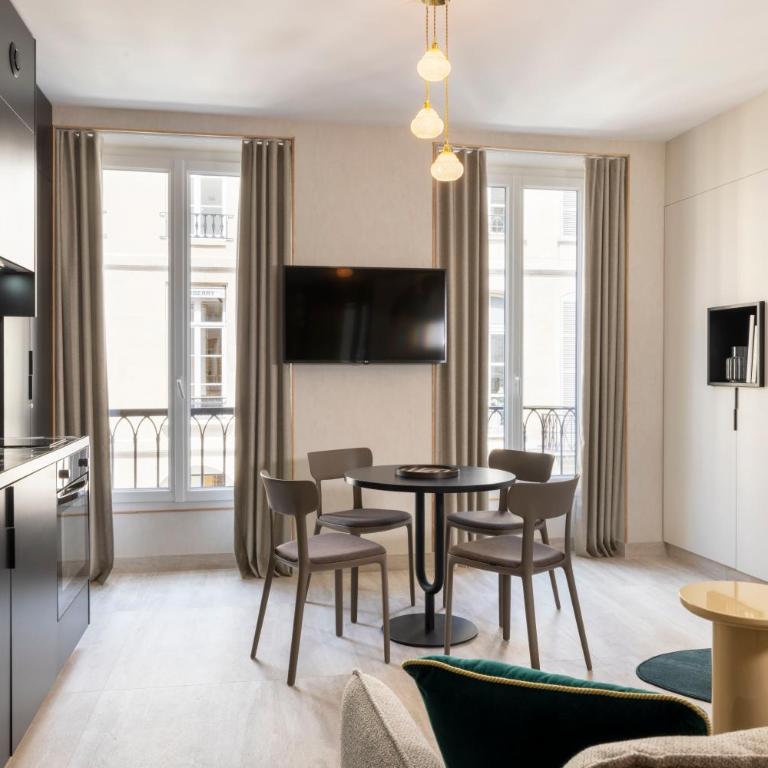 Yuna Saint-Honoré - Serviced Apartments - Appartement 1 Chambre Vue - sur Saint Honoré - 42m2 - 11