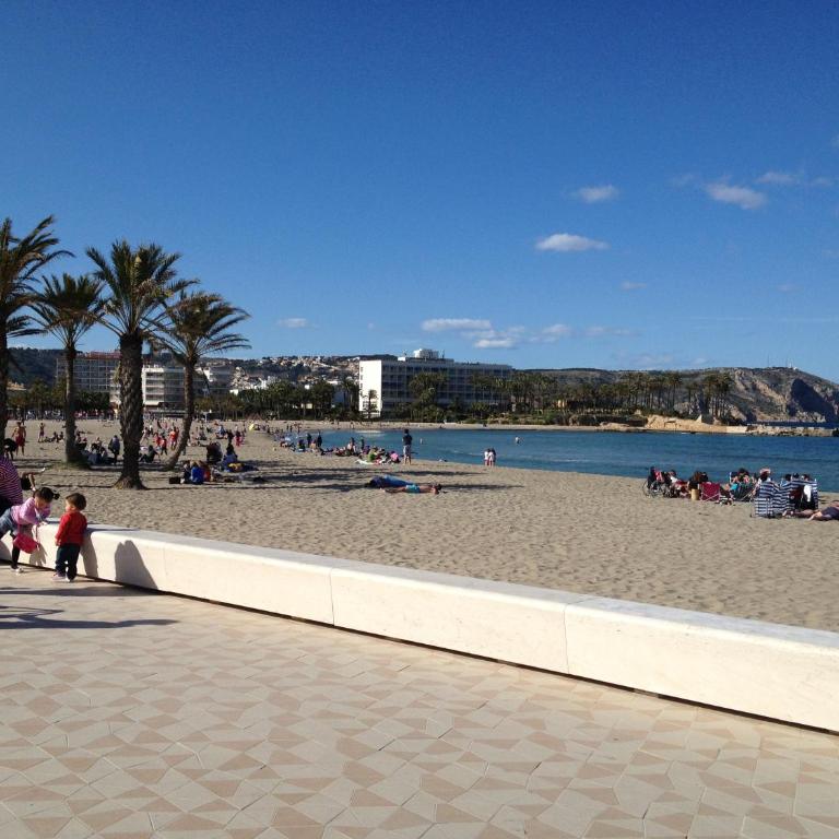 Apartamento, vistas al mar, a 3 minutos de la playa caminando - Estudio - 22