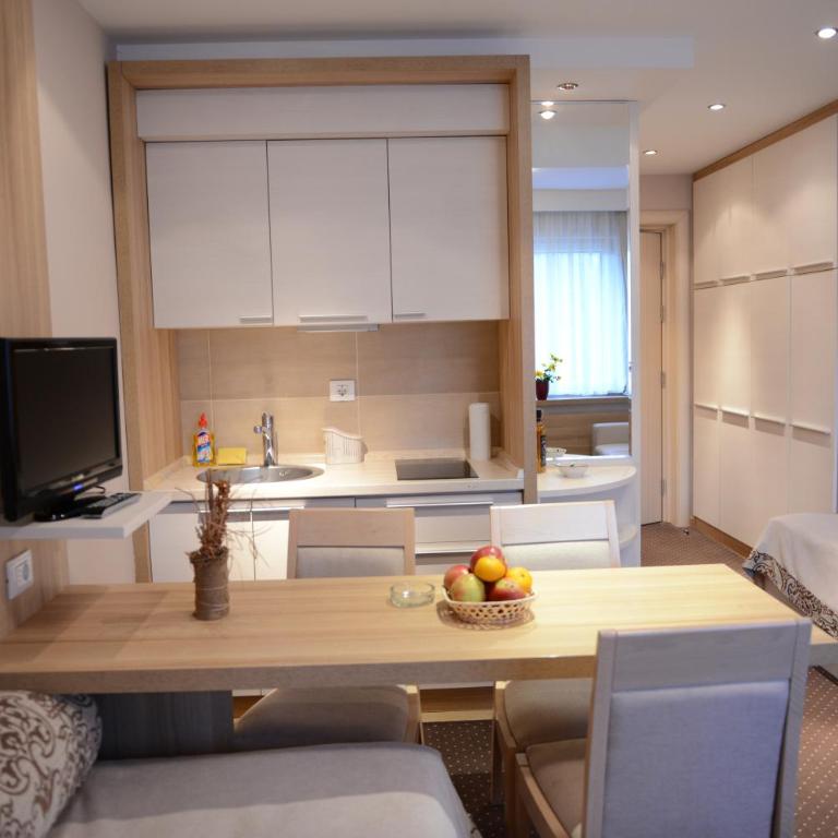 Apartments Suncani Vrhovi Kopaonik - Deluxe Studio - 3