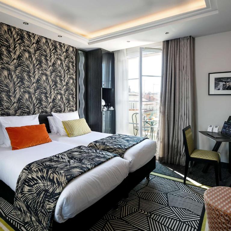 BW Premier Collection Mondial - Chambre Lits Jumeaux Deluxe avec Balcon - 2