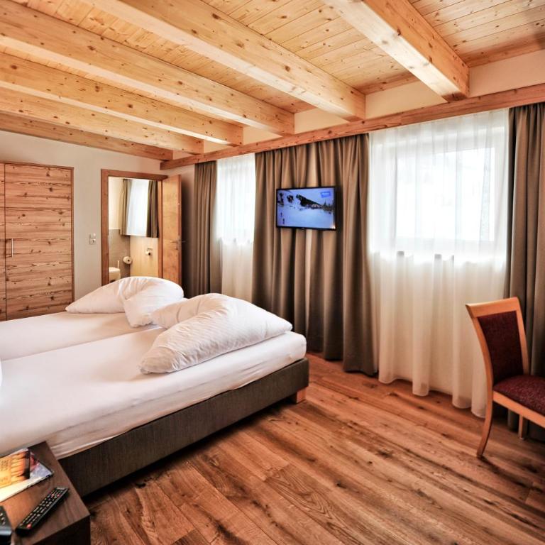 Hotel Garni Lamm - Deluxe Doppelzimmer - 2