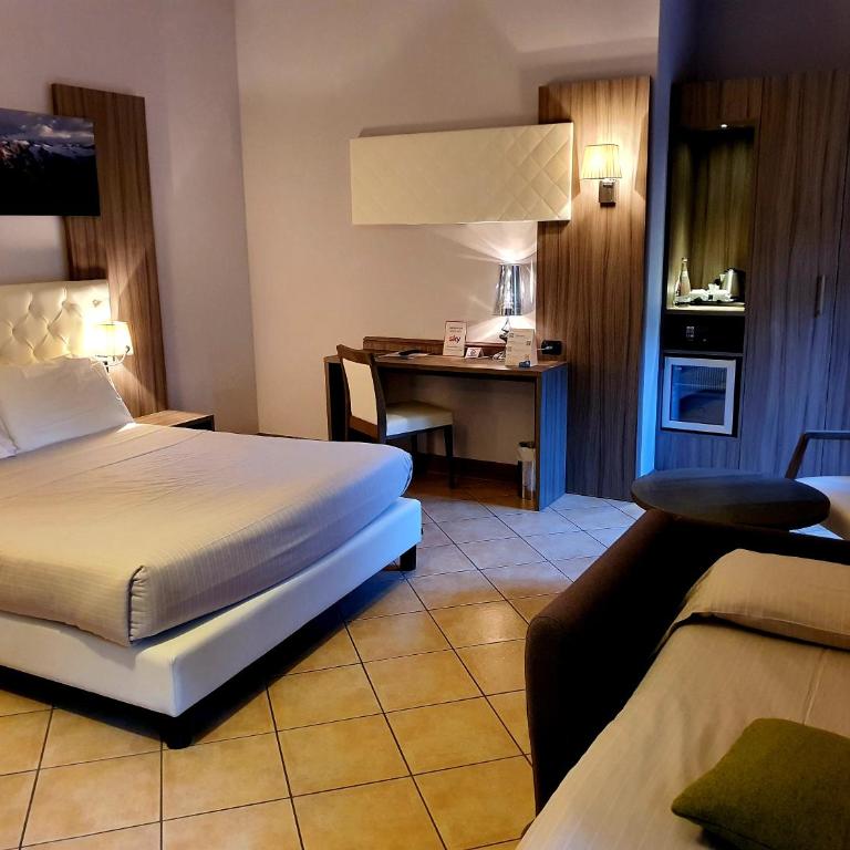 Hotel Garnì Cristallo - Camera Tripla Economy - 7