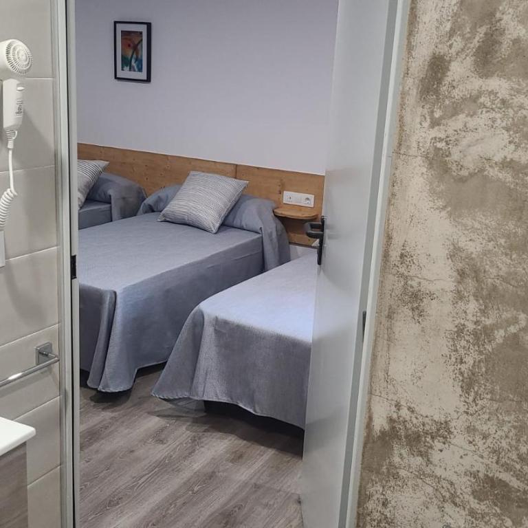 Malva Hostel Estartit - Family Room - 10