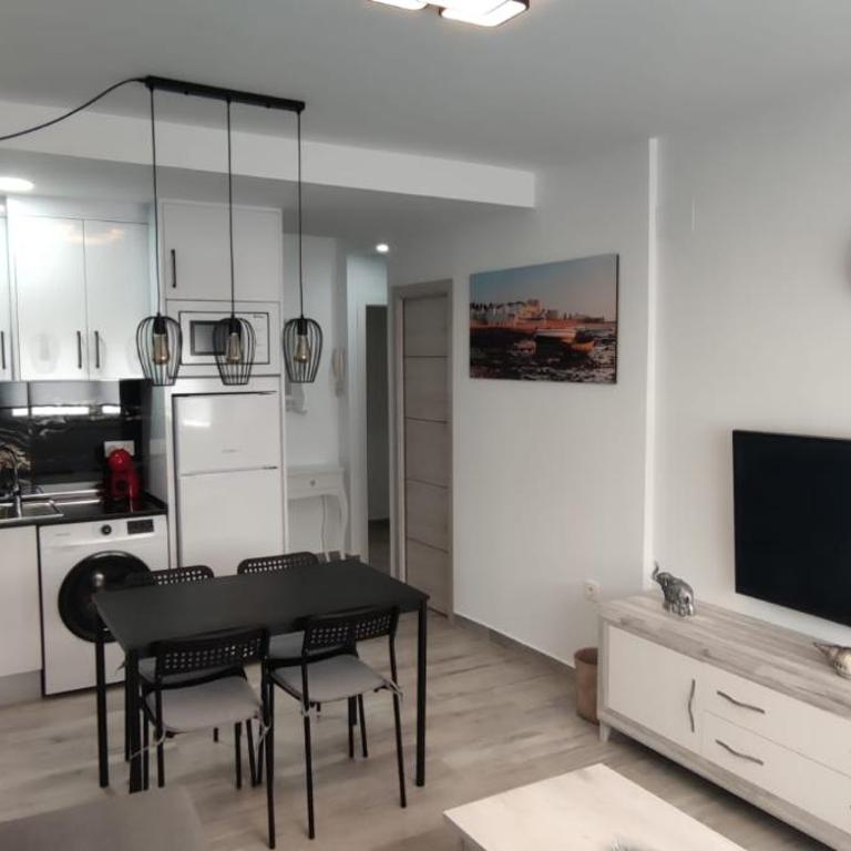 Apartamentos Sol y Luna Conil - Apartamento de 1 dormitorio - 4